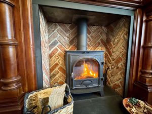 Photo 6- click for photo gallery